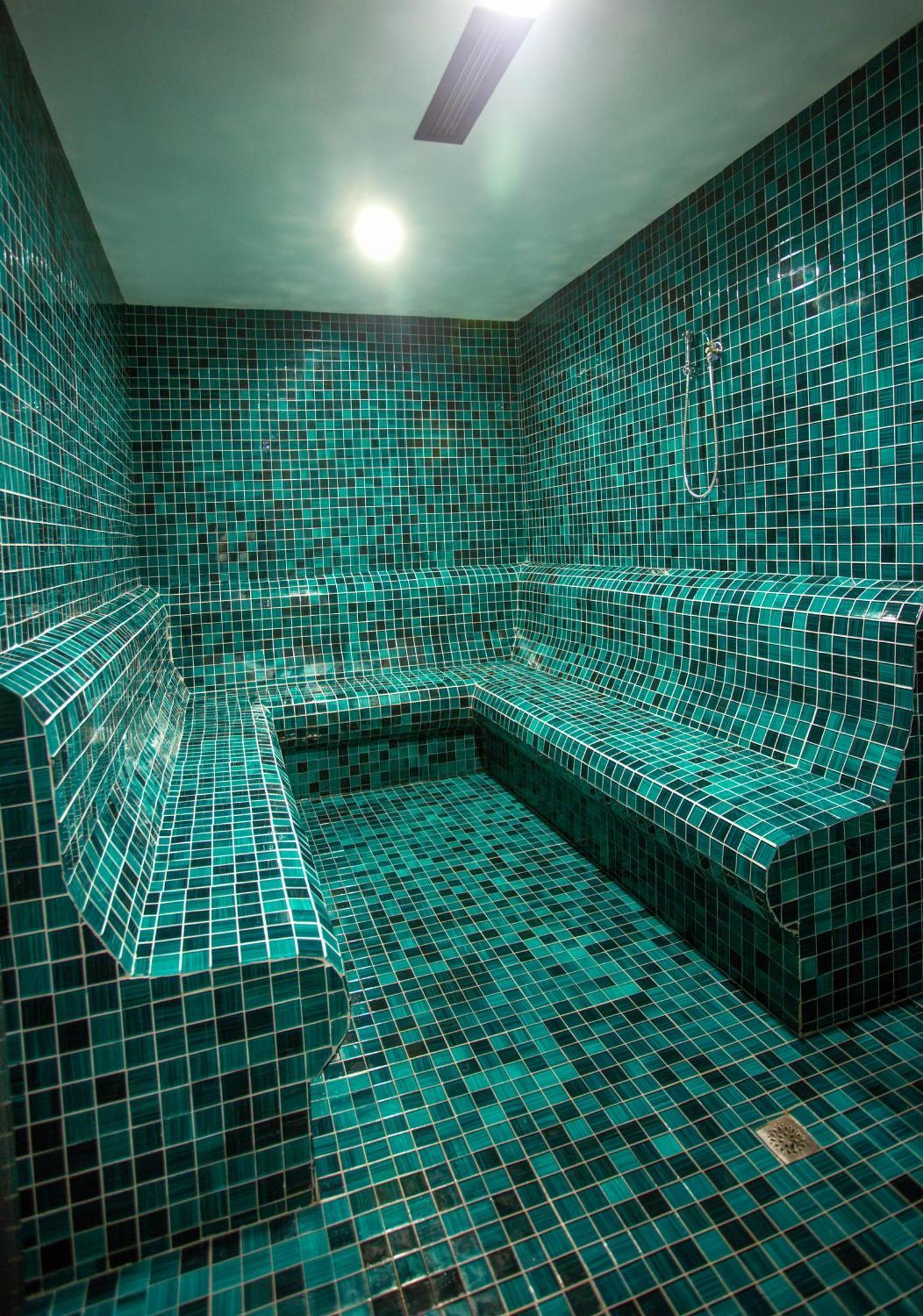 First Joy Hotel Trabzon Buitenkant foto
