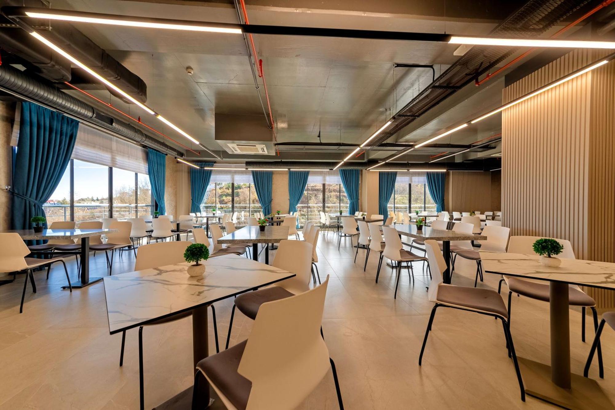 First Joy Hotel Trabzon Buitenkant foto